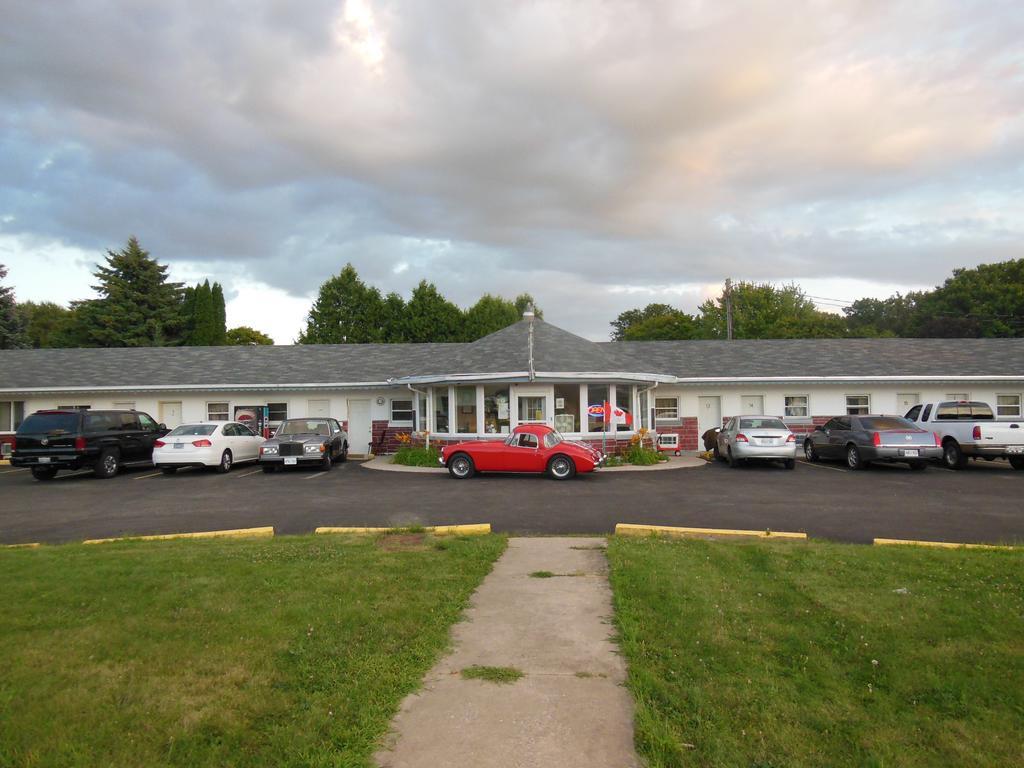 Kent Motel Chatham-Kent Екстер'єр фото